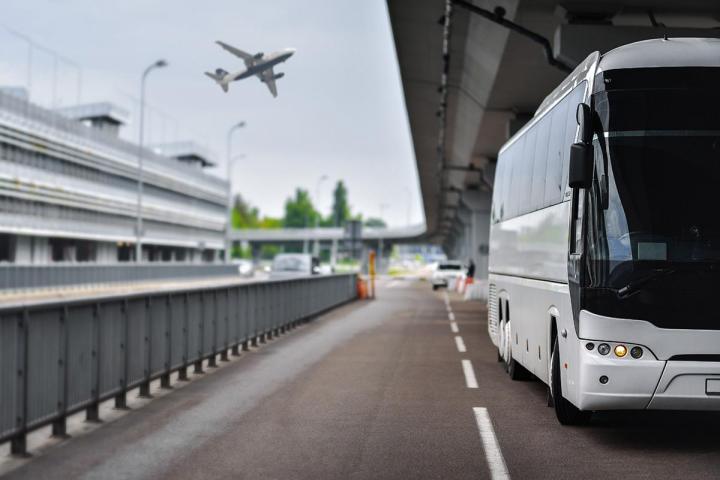  Vous méritez le confort et la fiabilité d’un VTC pour un transfert aéroport. Réservez chez MYL TRAJETS A L'EURE ! 